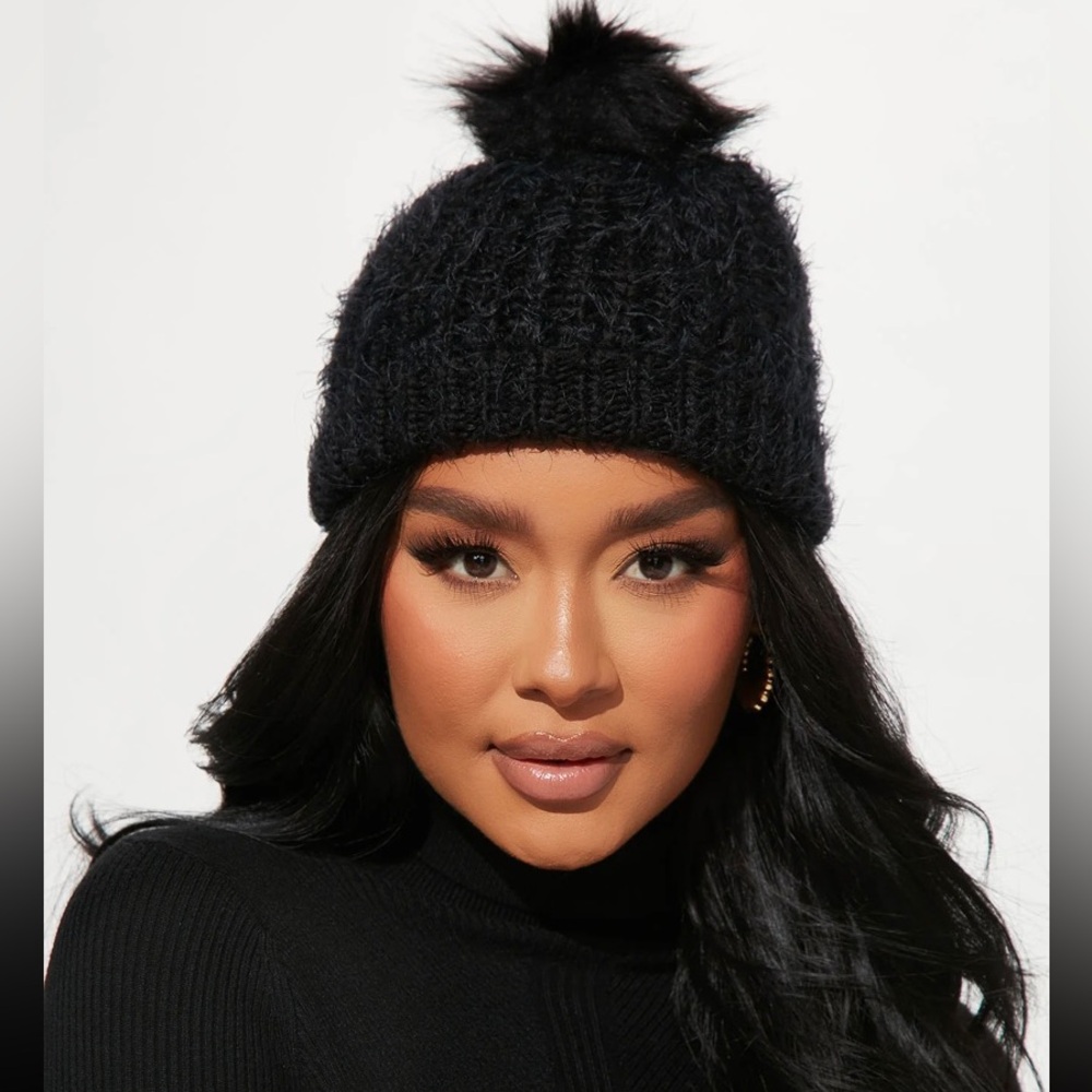 Fashion Nova Cozy Nights Beanie Hat in Black